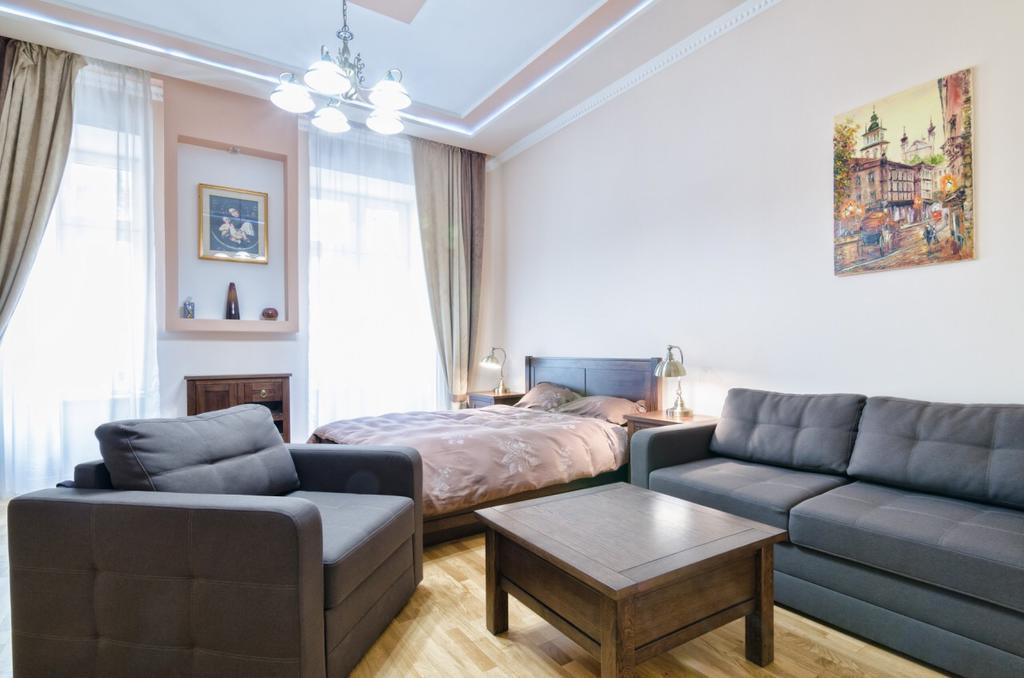 Apartment Grebinky 9 Lviv Exteriör bild